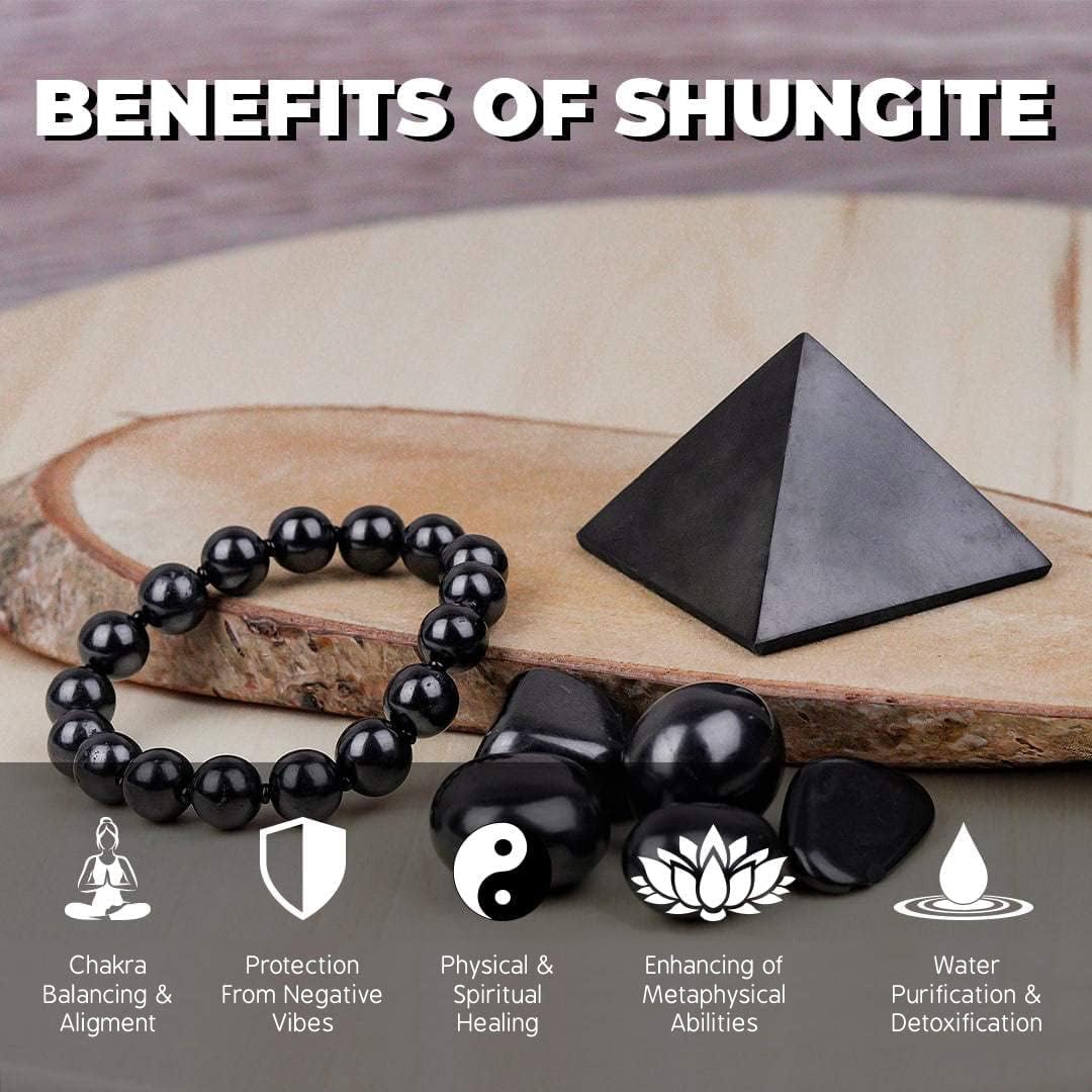 Heka Naturals Pyramide de Shungite Polie (5 cm), Bracelet Extensible & Pierres Roulées | Décoration d'intérieur, Purification de l'eau Désintoxication - Chakra Cristaux Bijoux Spirituels