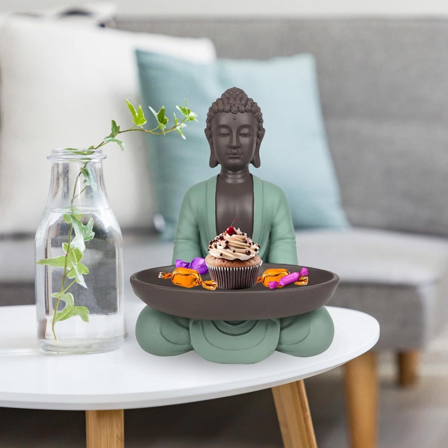Statuette Vide Poche Boudha – Décoration Zen et Feng Shui – pour Créer Une Ambiance Relaxante et Spirituelle – Idée Cadeau Porte-Bonheur – Hauteur : 20cm – Couleur : Vert et Marron – Zen’Light