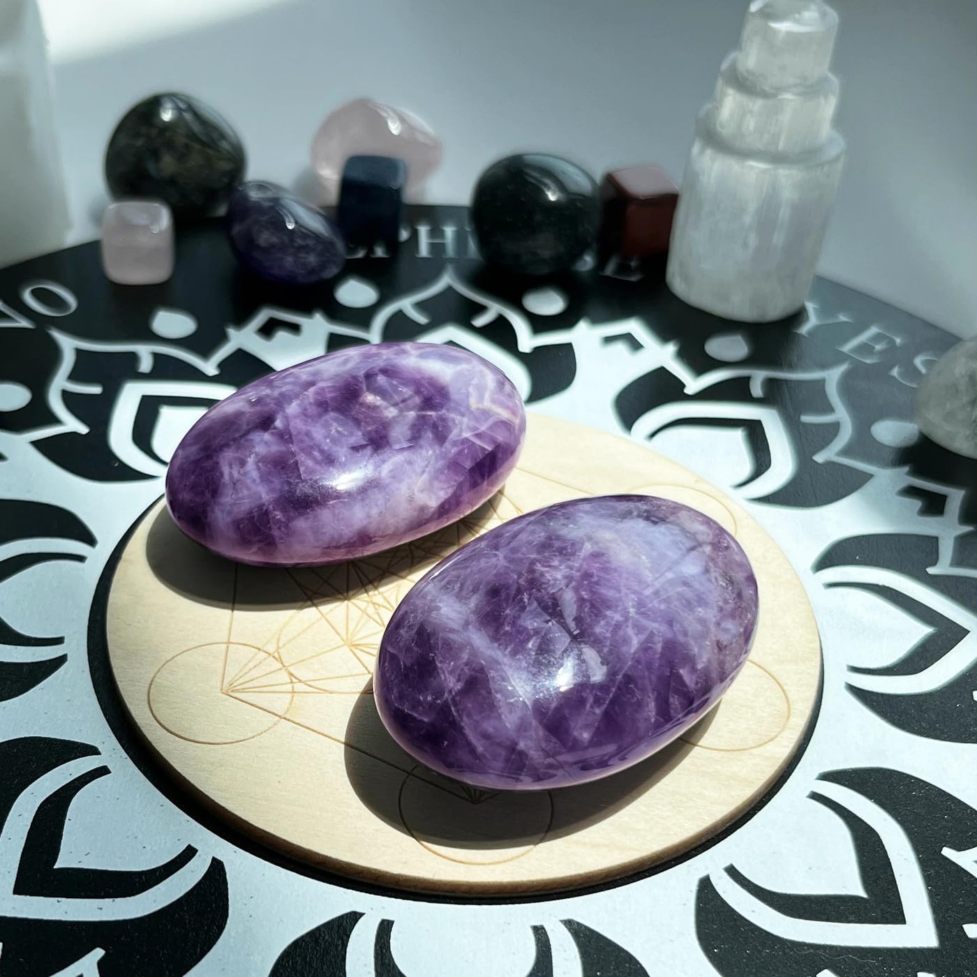 XIANNVXI Pierre de Paume Pierre Naturelle Amethyste Cristaux Thérapeutique pour Guérison Méditation Relaxation Décoration